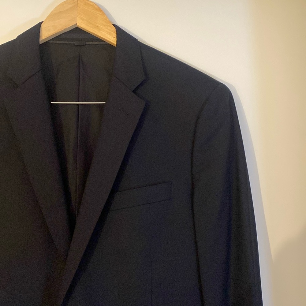 J.Crew Ludlow Slim Suit in Navy Loro Piana Wool - 38R Jacket, 32 Pant